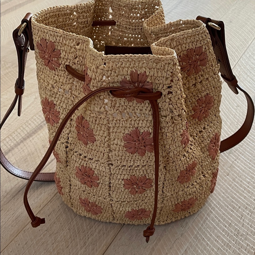 Sezane Large Farrow Bag with Pale Pink Flowers - Picture 6 of 12